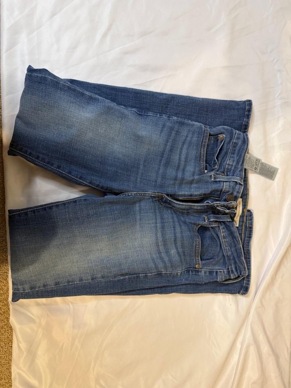 Levi's Women's Boot Cut Jeans - Medium Blue Wash - size 27
